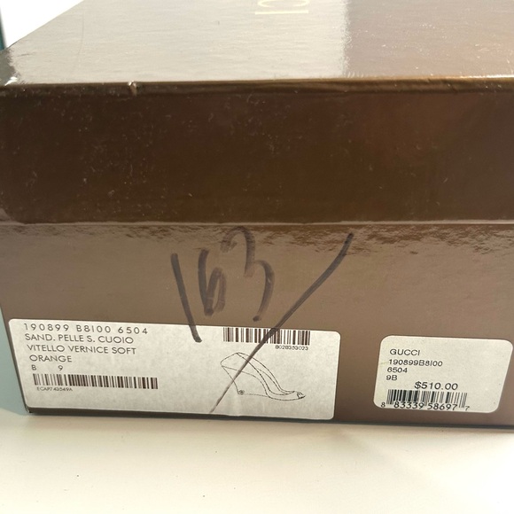 Gucci Women's Red Patent‎ Leather Vitello Vernice Peeptoe Wedges in Size 9 - Picture 16 of 16